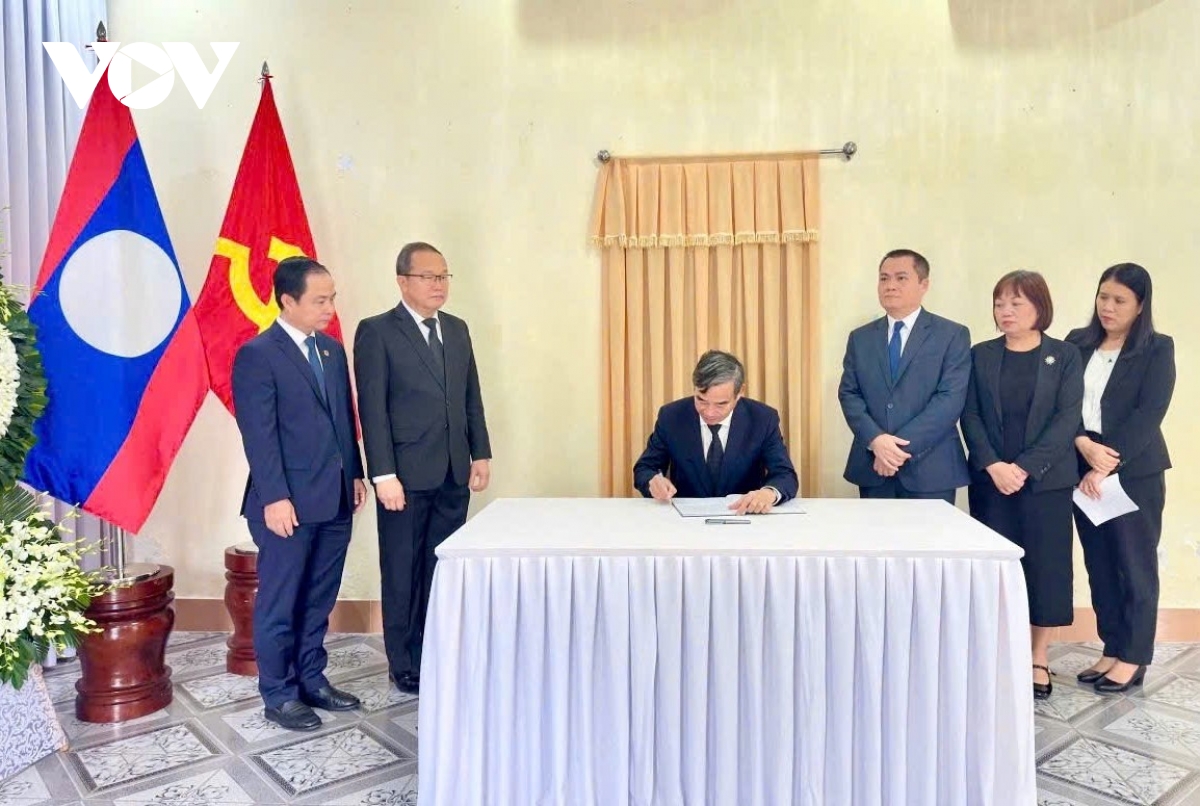 Lãnh đạo thành phố Đà Nẵng viếng đồng chí Khamtay Siphandone